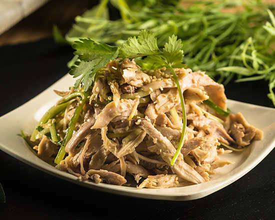 麻油手撕雞 Shreded Chicken with Sesame Sauce